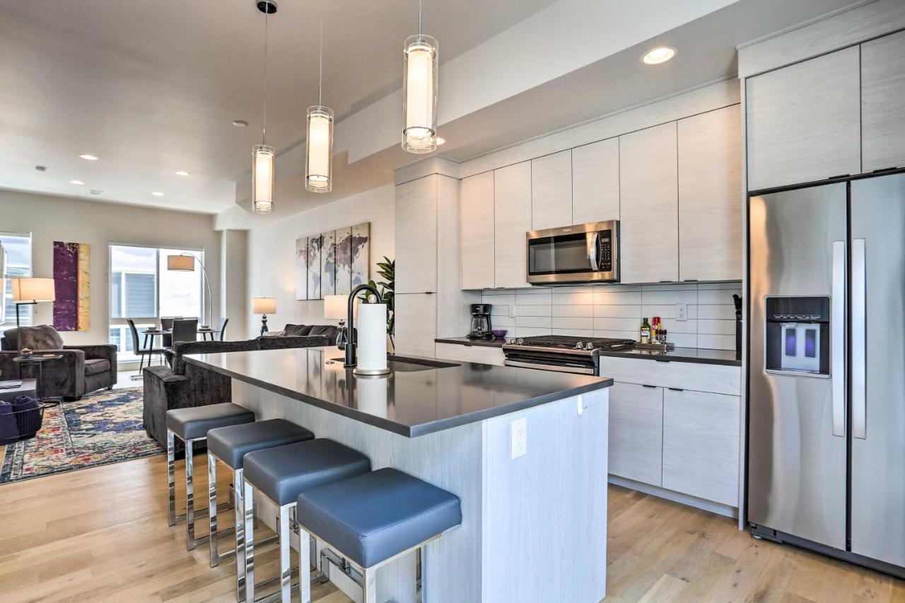 Trendy Denver Townhome - Walk To Mile High Stadium 외부 사진